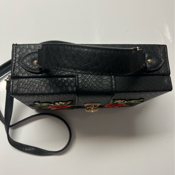 Beautiful Aldo Rose Box Bag - With Detachable Strap - Picture 3 of 9